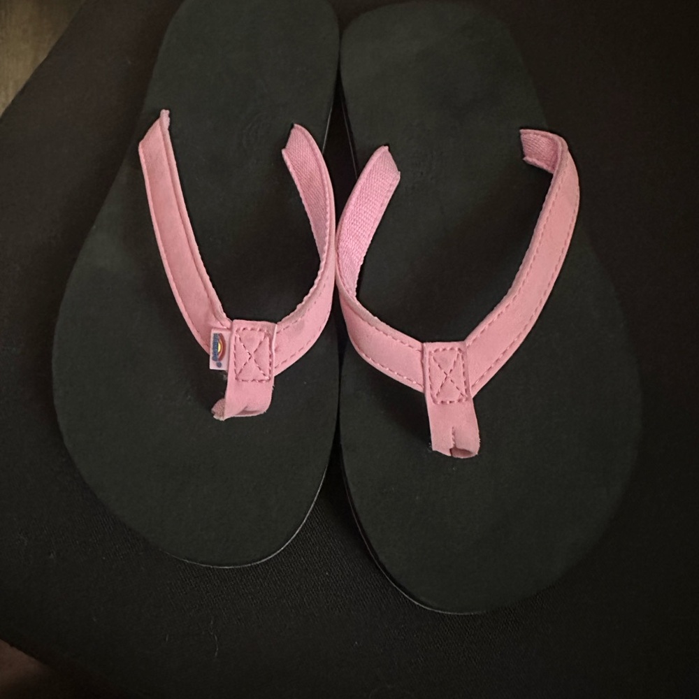 Rainbow Pink Strap Black Footbed Flip Flops Girls 4/5